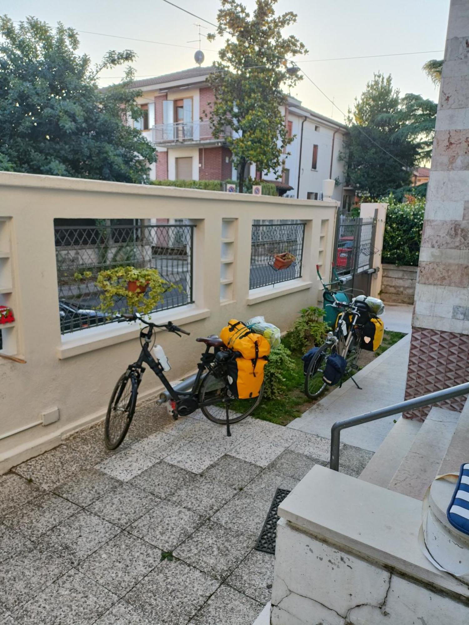 B&B Mavipagi Verona Eksteriør billede