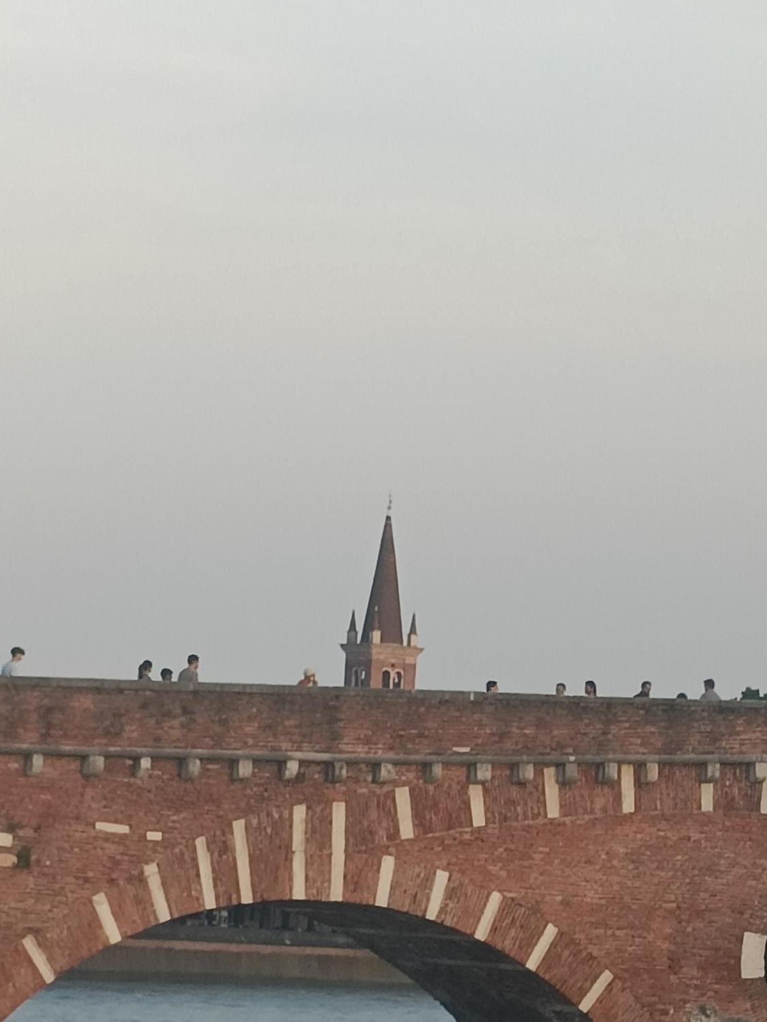 B&B Mavipagi Verona Eksteriør billede